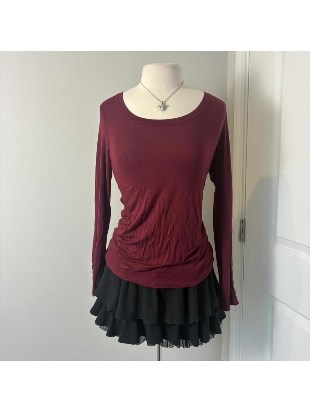 Active USA slouchy long sleeve size large
